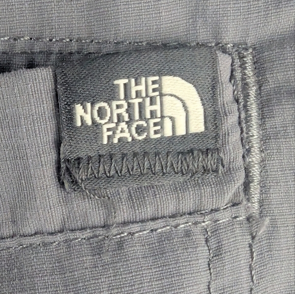 The North Face Size 14 Lightweight Shorts In Gray - Picture 5 of 12